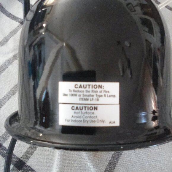 2 indoor use heat lamps without the heat bulbs almost brand new - Picture 2 of 9